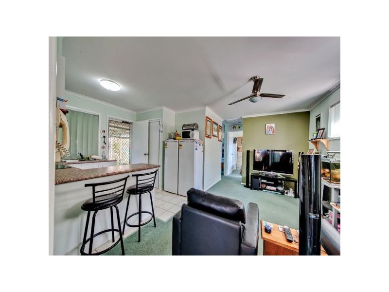 8 French Street, Eagleby QLD 4207