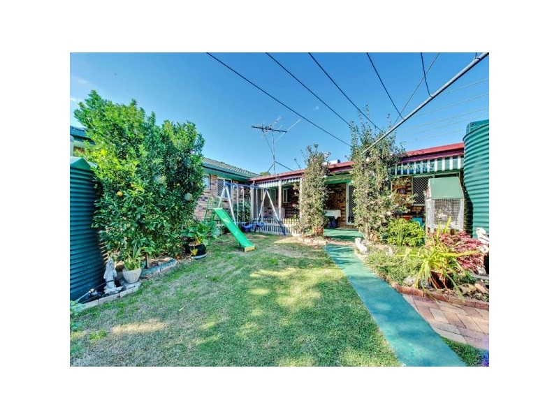 8 French Street, Eagleby QLD 4207
