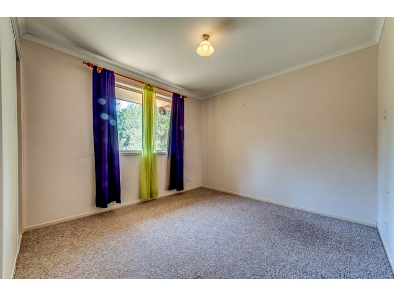 7 Cronin Court, Chuwar QLD 4306
