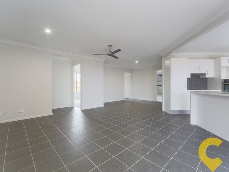 4a Eliena Way, Upper Coomera QLD 4209