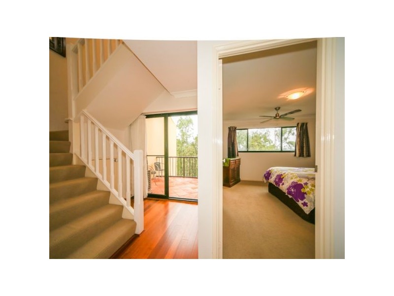 28B/71 Great Hall Drive, Miami QLD 4220