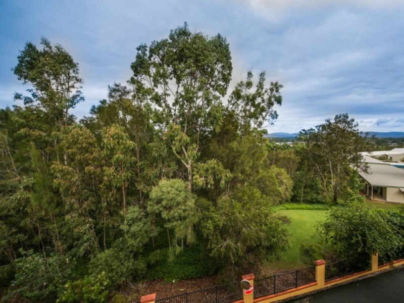 28B/71 Great Hall Drive, Miami QLD 4220