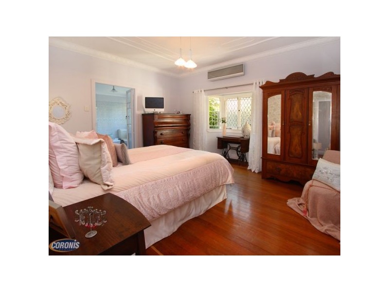 25 Burnaby Terrace, Gordon Park QLD 4031