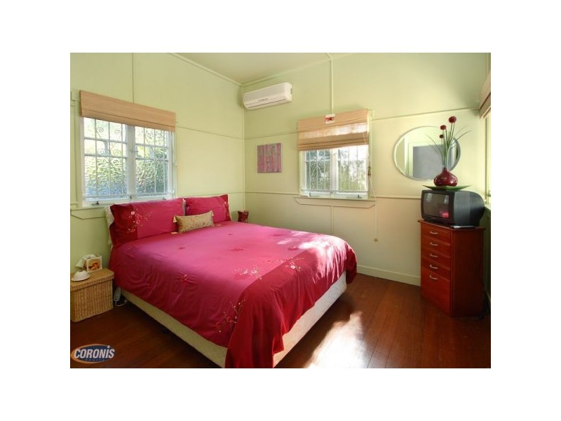 25 Burnaby Terrace, Gordon Park QLD 4031