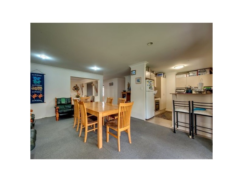 8 Hulett Street, Goodna QLD 4300