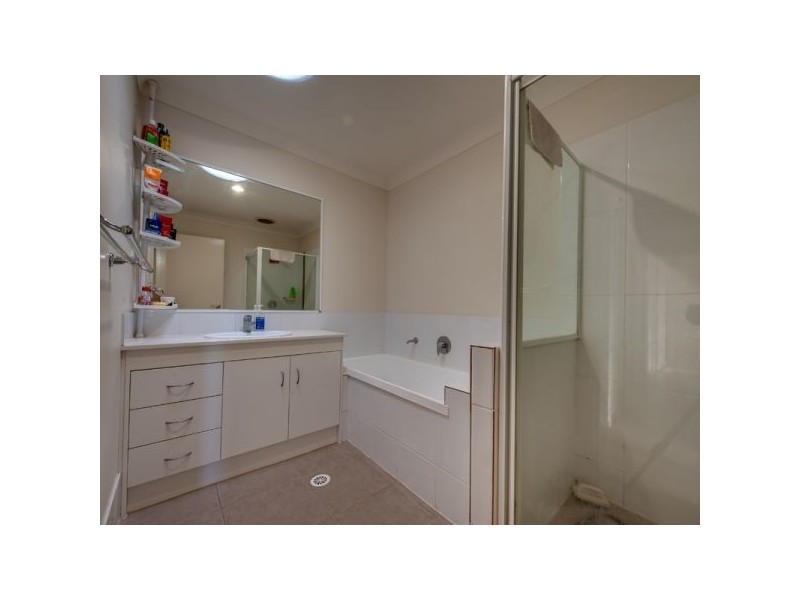 8 Hulett Street, Goodna QLD 4300