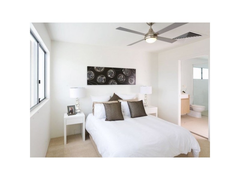 1/20 Egmont Street, Sherwood QLD 4075