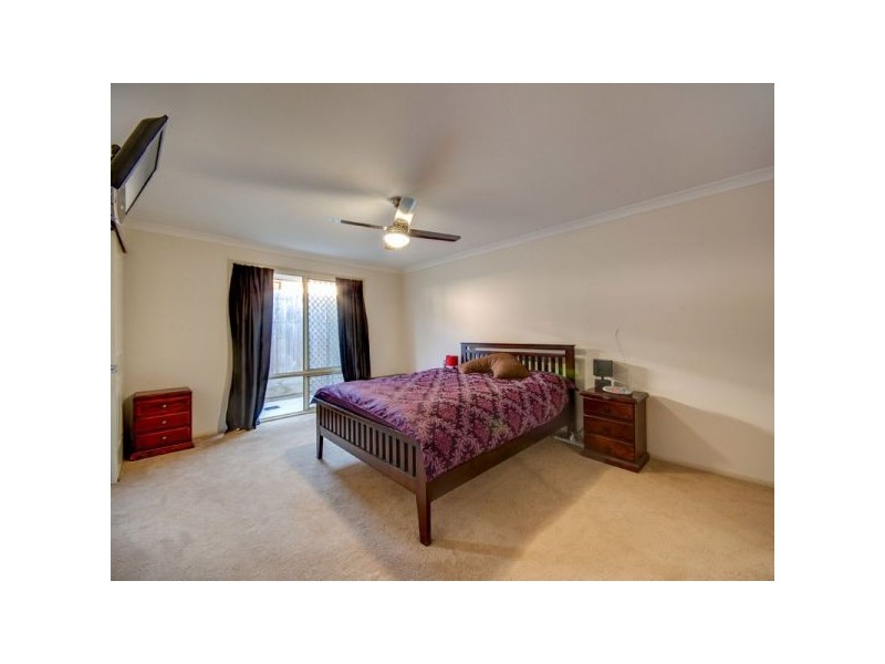 109 Kurrajong Drive, Warner QLD 4500