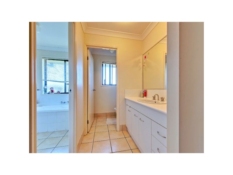 36 Skinner Street, Collingwood Park QLD 4301