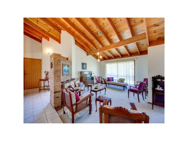 15 Barcroft Court, Aspley QLD 4034