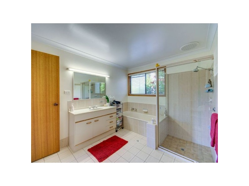 15 Barcroft Court, Aspley QLD 4034