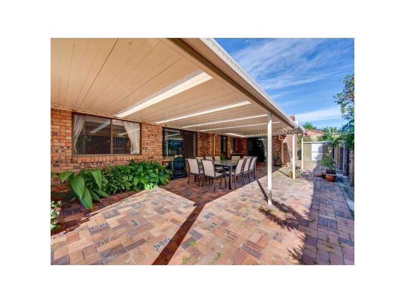 15 Barcroft Court, Aspley QLD 4034