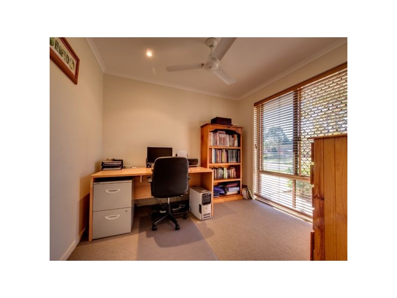 25 Snowy River Circuit, Forest Lake QLD 4078