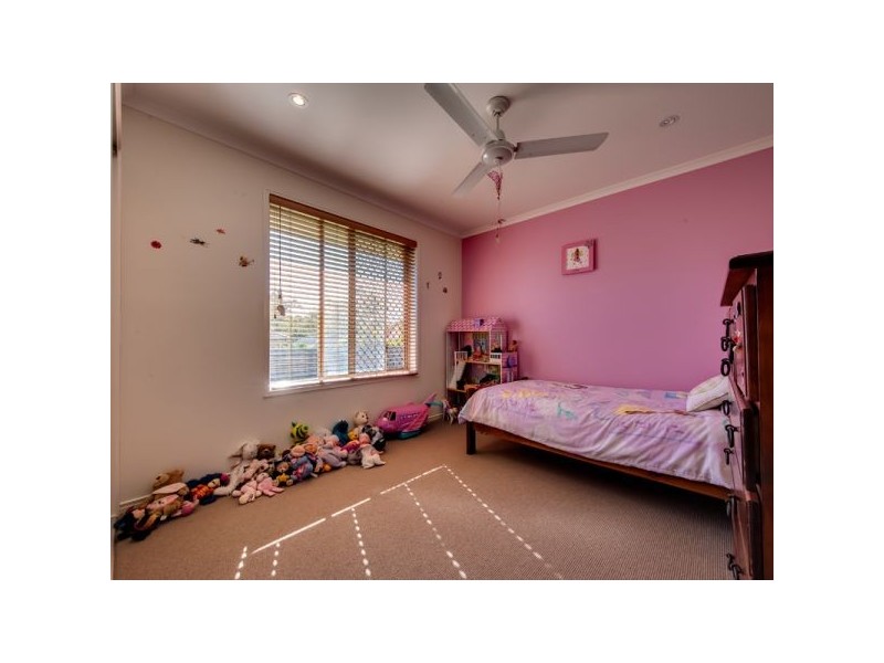 25 Snowy River Circuit, Forest Lake QLD 4078