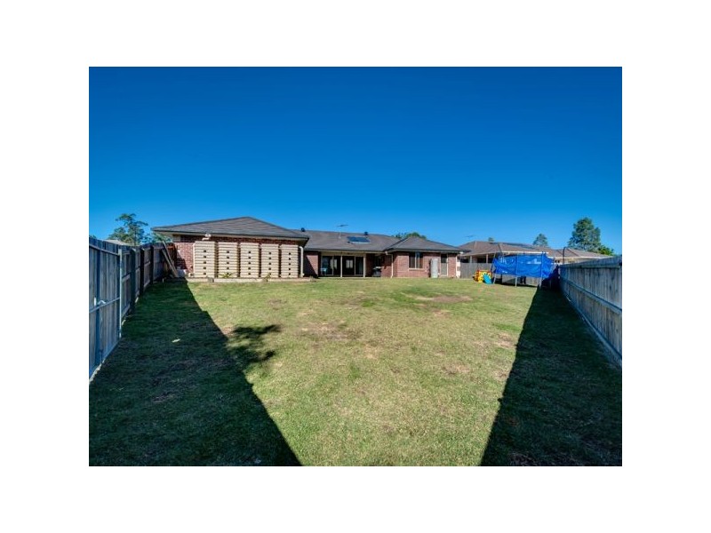 25 Snowy River Circuit, Forest Lake QLD 4078