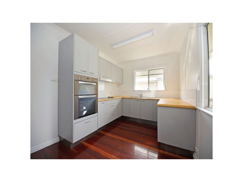 11 Sirrah Street, Geebung QLD 4034