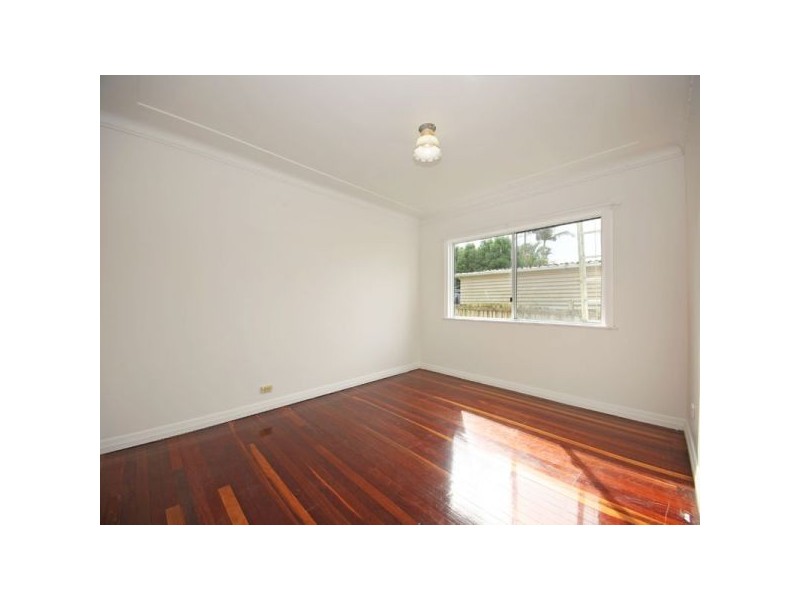 11 Sirrah Street, Geebung QLD 4034