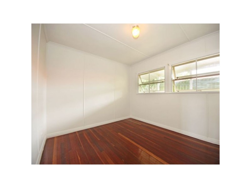 11 Sirrah Street, Geebung QLD 4034