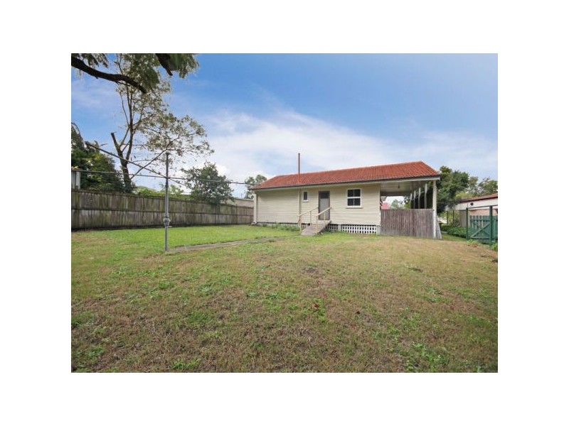 11 Sirrah Street, Geebung QLD 4034