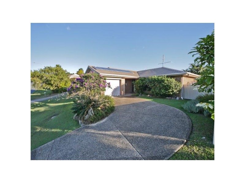 110 Pappas Way, Carrara QLD 4211