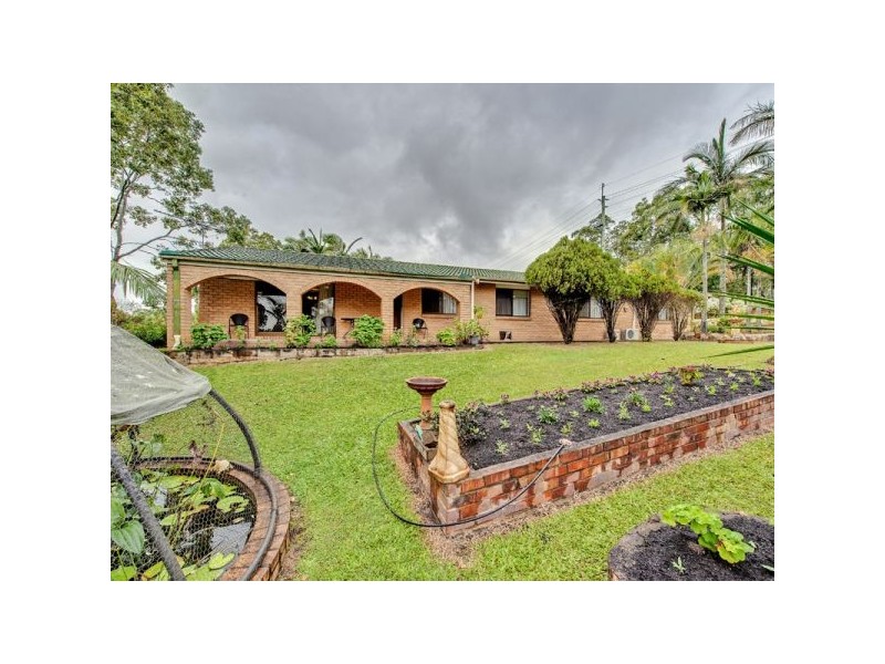 1 Eagle Drive, Eagleby QLD 4207