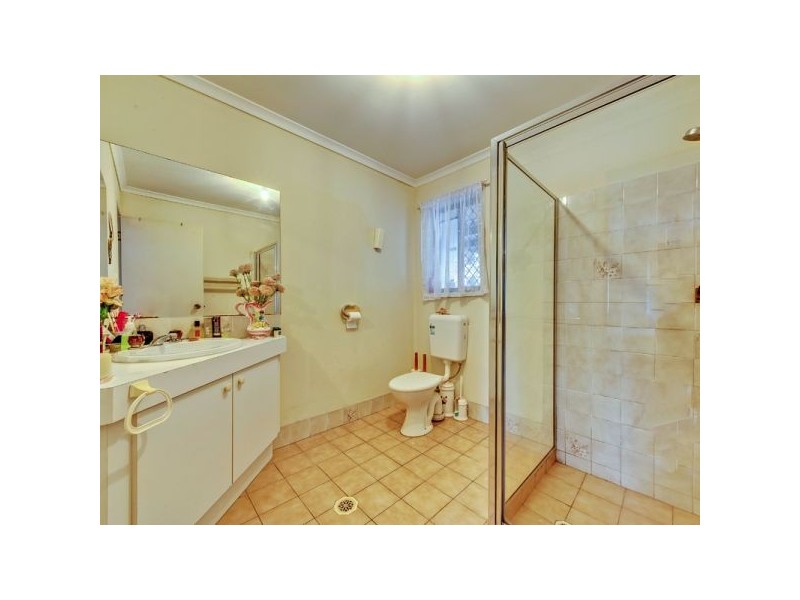 1 Eagle Drive, Eagleby QLD 4207
