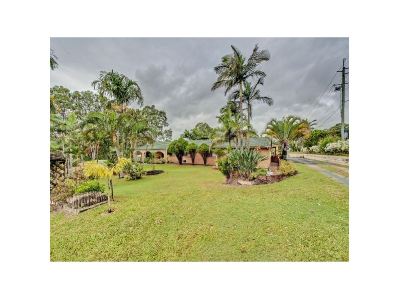 1 Eagle Drive, Eagleby QLD 4207