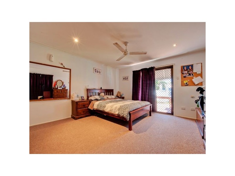 15 Parkland Court, Eagleby QLD 4207