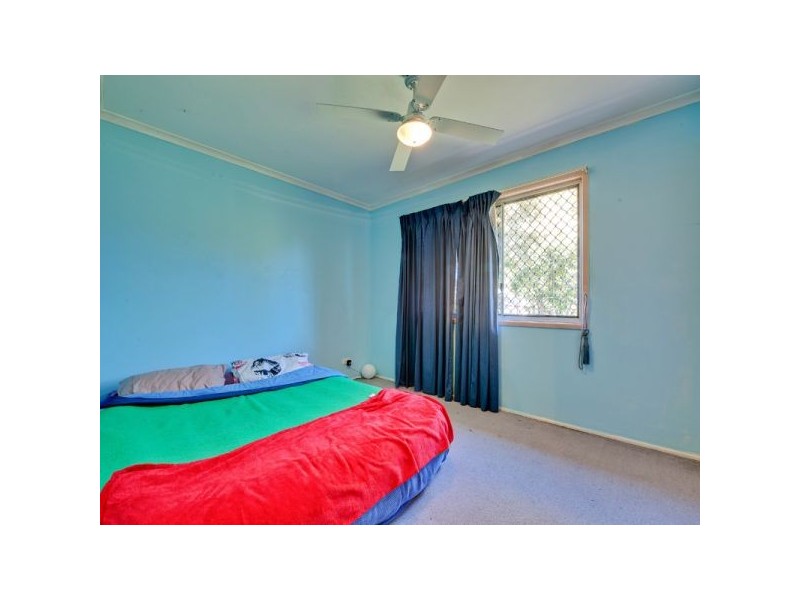 15 Parkland Court, Eagleby QLD 4207