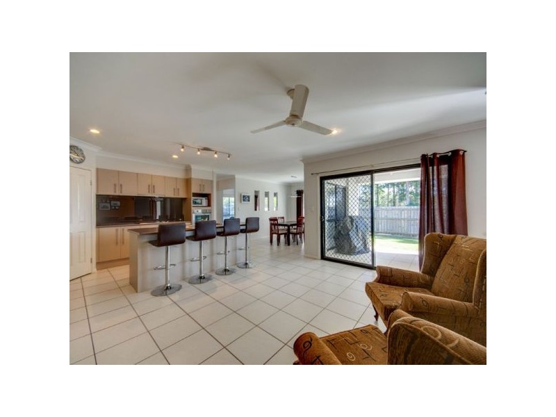 1 Hillary Drive, Warner QLD 4500
