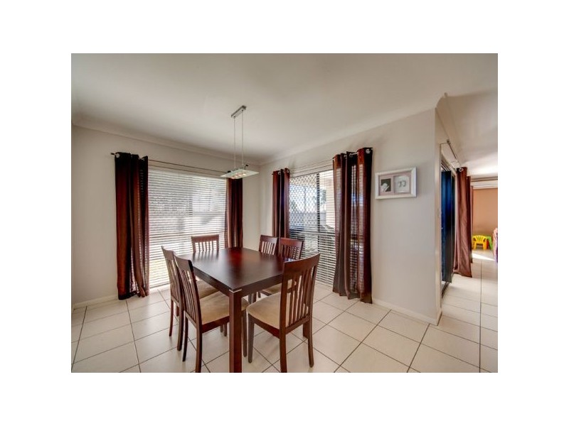 1 Hillary Drive, Warner QLD 4500