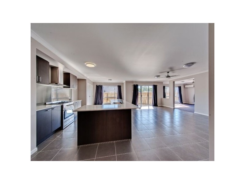 55 Anesbury Street, Doolandella QLD 4077