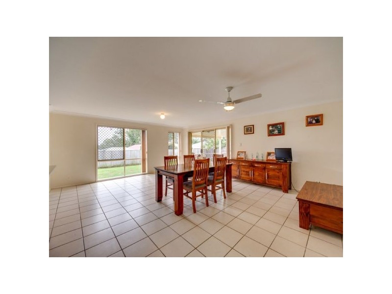41 Oakwood Road, Warner QLD 4500