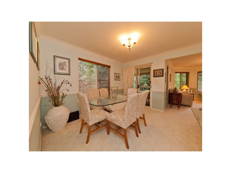 10 Ehlers Close, Carindale QLD 4152