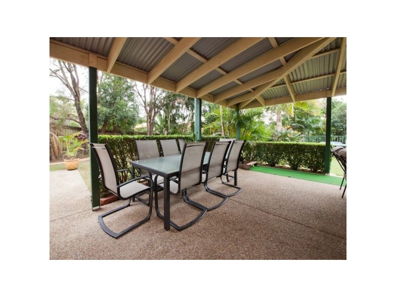 10 Ehlers Close, Carindale QLD 4152