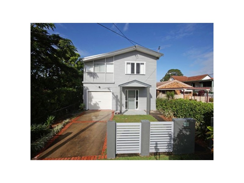13 Chatham St, Margate QLD 4019