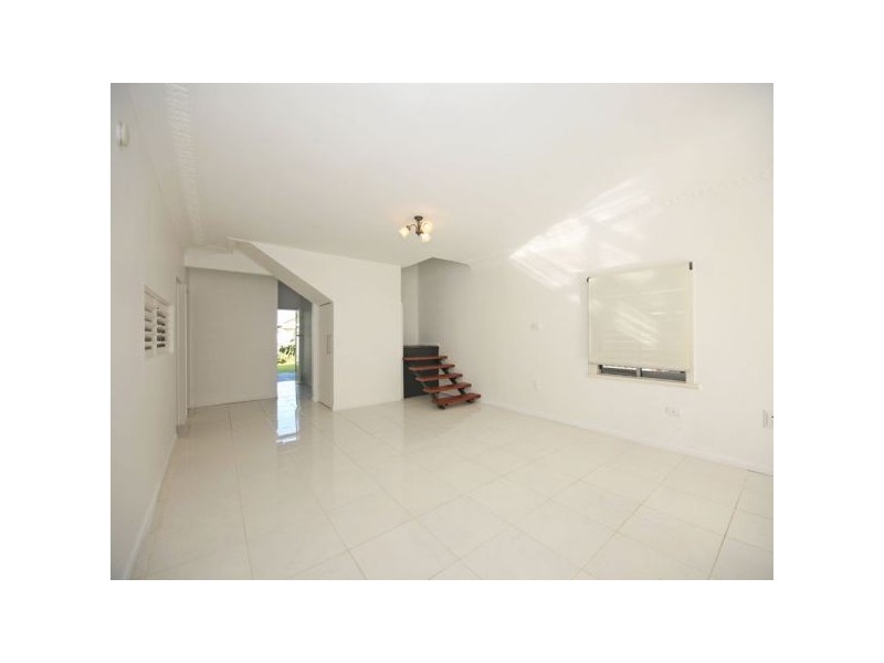 13 Chatham St, Margate QLD 4019