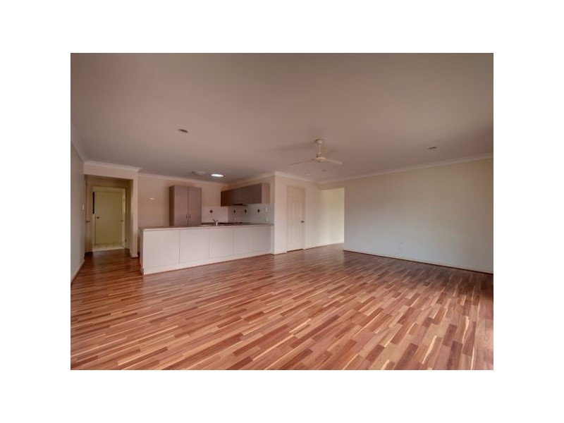 9 Salomon Court,, Goodna QLD 4300