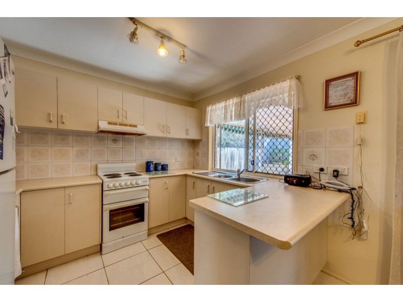 25 Dowling Crescent, Eagleby QLD 4207
