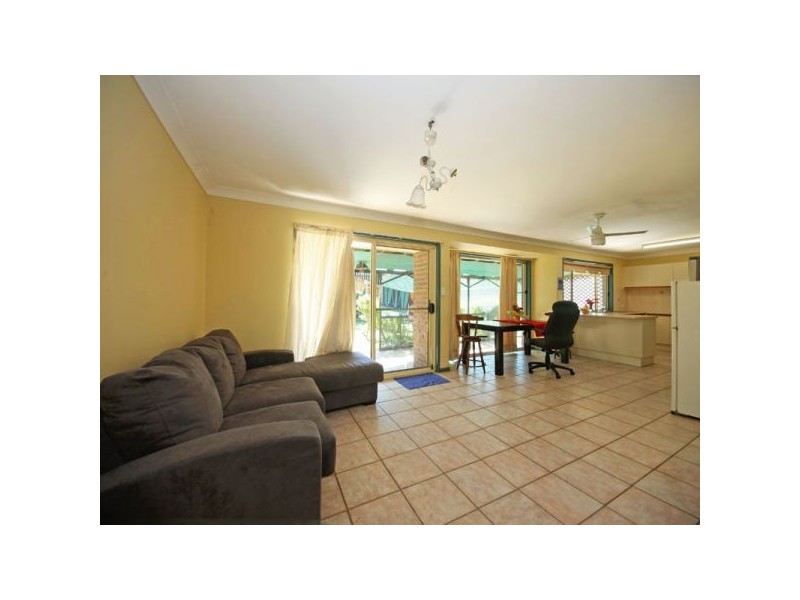 80 Bermuda Avenue, Deception Bay QLD 4508