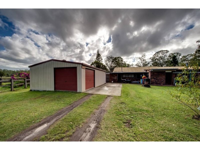 1 Warner Road, Chambers Flat QLD 4133