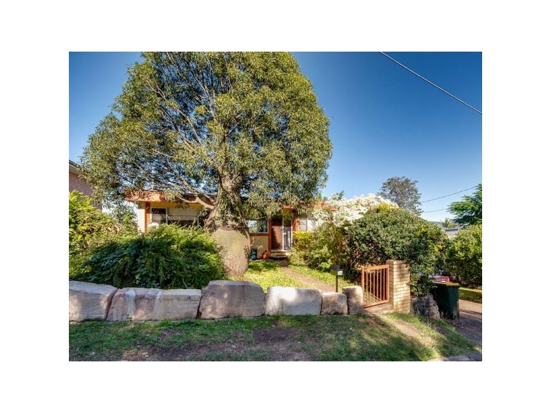 24 Caratel Street, Stafford Heights QLD 4053