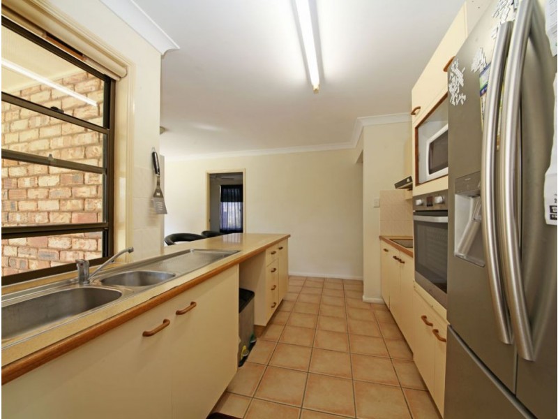 12 Rosa Crescent, Bracken Ridge QLD 4017