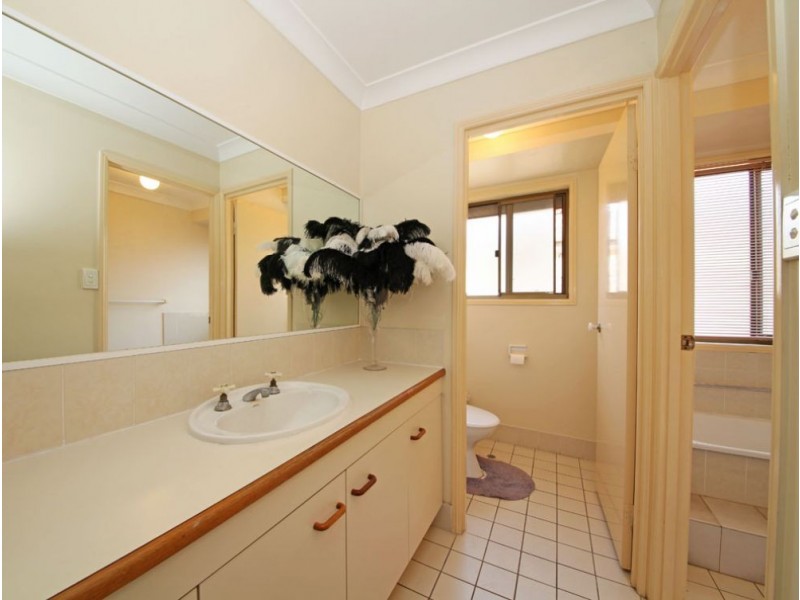 12 Rosa Crescent, Bracken Ridge QLD 4017