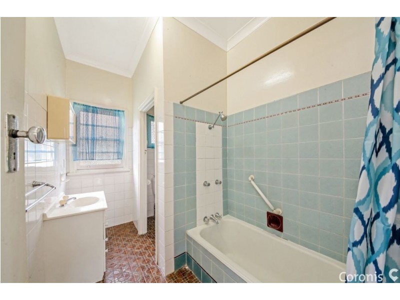 251 Webster Road, Stafford QLD 4053