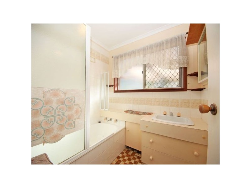 17 Emerald Avenue, Deception Bay QLD 4508