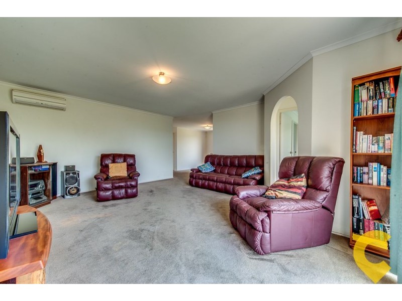 36 Chesterfield Crescent, Kuraby QLD 4112