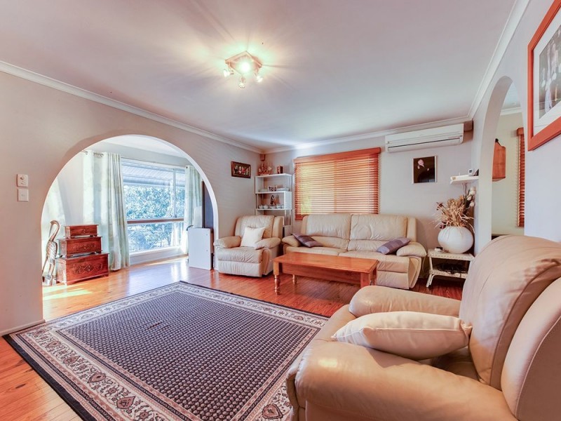 12 Coleen Court, Redbank Plains QLD 4301