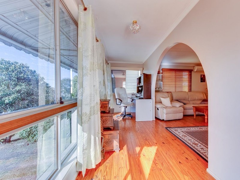 12 Coleen Court, Redbank Plains QLD 4301