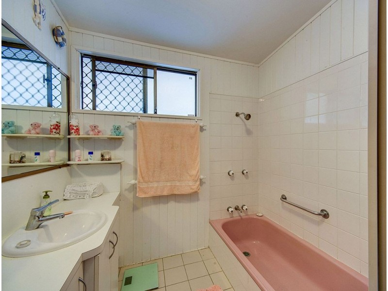 31 Backford Street, Chermside West QLD 4032